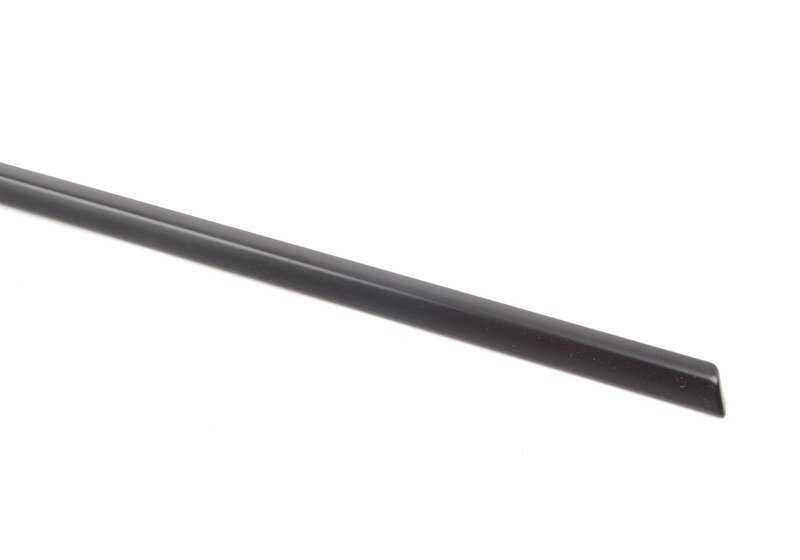 Cubierta izquierda OEM 51228120639 para BMW E34. Original BMW.
