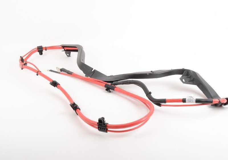 Cable de batería (+) OEM 61129205480 para BMW E82, E88, E90, E91, E92, E93. Original BMW.