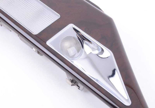 Luz de leitura traseira direita com acabamento em madeira OEM 63318352608 para BMW E38. BMW original.