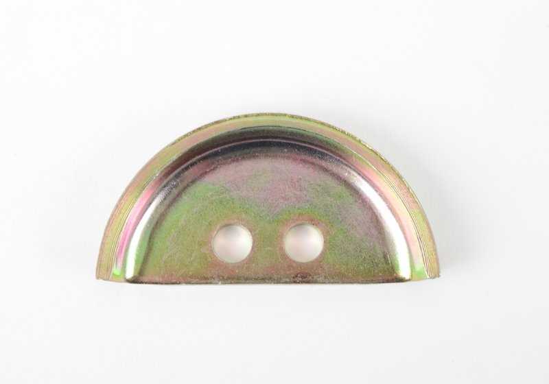 Tapa embellecedora M Technic OEM 51712238865 para BMW E30 {316i, 316} con motor M10. Compatible con versiones manuales y automáticas (1982-1988). Pieza original BMW.