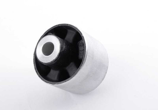 Soporte de goma para brazo de suspensión OEM 31106786951 para BMW F25, F26. Original BMW.