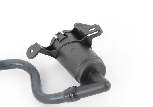 OEM 16136765755 Filtro a polvere Tubo per BMW E90, E91, E92, E93. BMW originale.