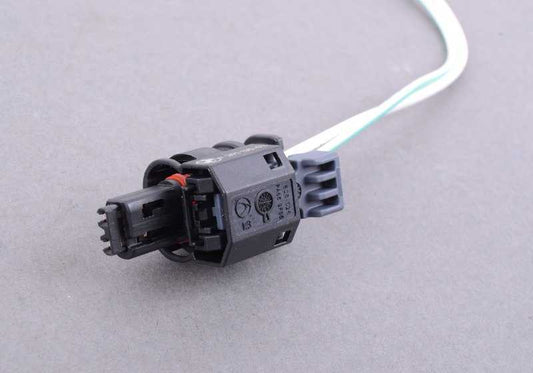 OEM Electrical Adapter 12518638006 for BMW F20, F30, X5 F15, MINI R56 LCI, X6 F16... and more. Original BMW and MINI.