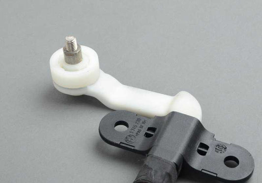 Cable positivo batería OEM 12421436902 para BMW E39 535i y 540i. Compatible con versiones con cambio manual y automático (modelos desde 06/1996 hasta 06/2003). Original BMW.