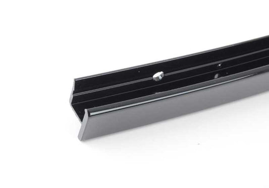 Moldura exterior guía de ventana izquierda OEM 51357263381 para BMW F30, F80. Original BMW.