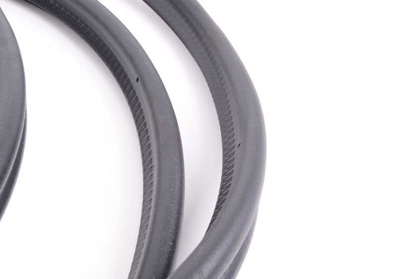 Junta de maletero OEM 51767187307 para BMW F01, F02, F04 (Serie 7). Compatible con modelos: 730d, 730i, 740d, xDrive. Original BMW.