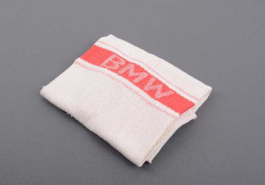 Brush tool set OEM 71110005317 for BMW E30, E34, E36, E38, E39, E46, E60, E61, E65, E66, E70, E71, E83, E85, E90, E91, E92, E93, F01, F02, F10, F11. Original BMW.