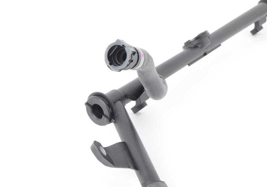 Tubo de refrigerante OEM 17127646154 para BMW F25 XDRIVE28I (modelos WX61, WX62, WX63, WX69). BMW original.