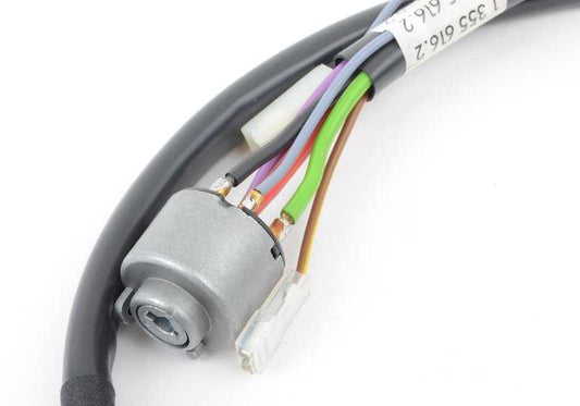 Interruptor de ignição OEM 61321355701 para BMW E12, E24. BMW original.