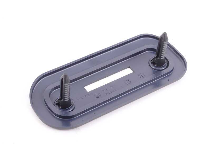 Schwarzer Verzierungen OEM 52208102764 für die BMW 5 E34 -Serie und 7 E32 -Serie. Original BMW Stück. Ideal, um einen Teil des Kopfes der hinteren Sitze zu ostrieren oder zu ersetzen.