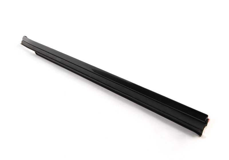 Right Encotvery Board 51367891912 pour la série BMW 3 E46. BMW d'origine.