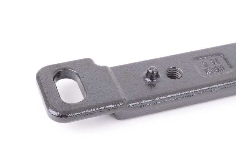 Adaptador OEM 51647311426 para BMW Serie 2 Cabrio F23 {218d (todos los motores y transmisiones)}. Pieza original BMW.