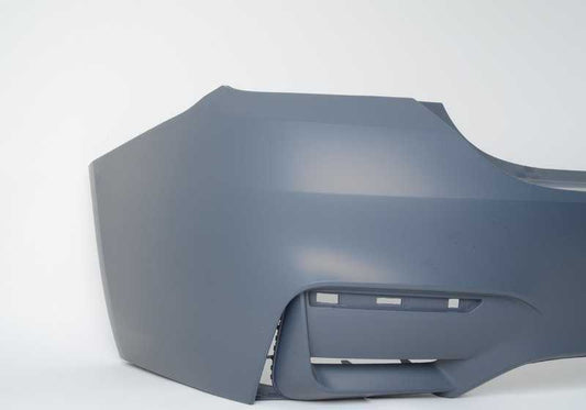 Revestimiento de parachoques trasero imprimado OEM 51128056223 para BMW F82 M4, F83 M4, F82 M4 LCI, F83 M4 LCI. Original BMW.