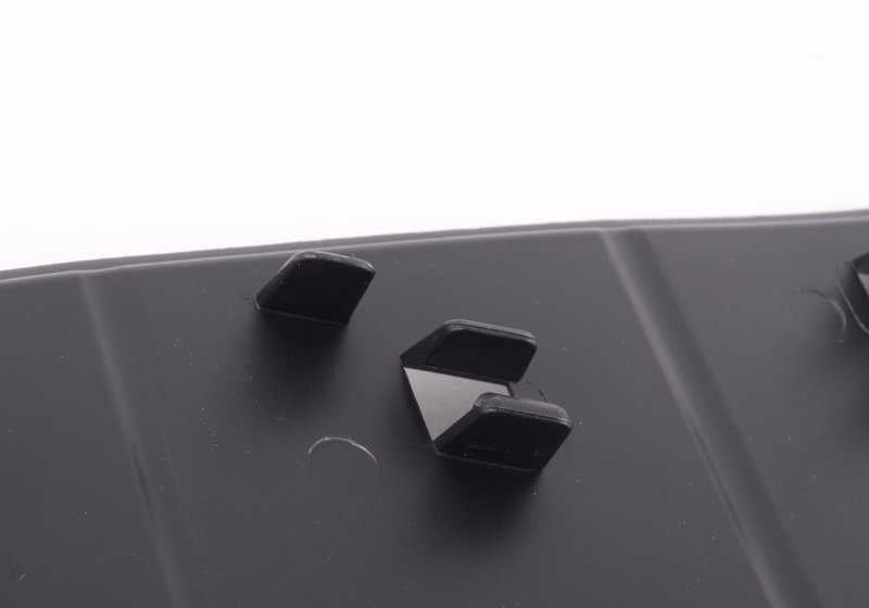 Tapa conducto aireación derecha OEM 51717312834 para BMW F10 (520d, 520iX, Efficient Dynamics). Compatible con modelos fabricados entre 2010 y 2013. Recambio original BMW.