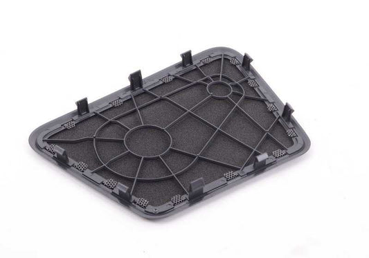 Cubierta de altavoz derecho OEM 51467314784 para BMW F30, F80. Original BMW.