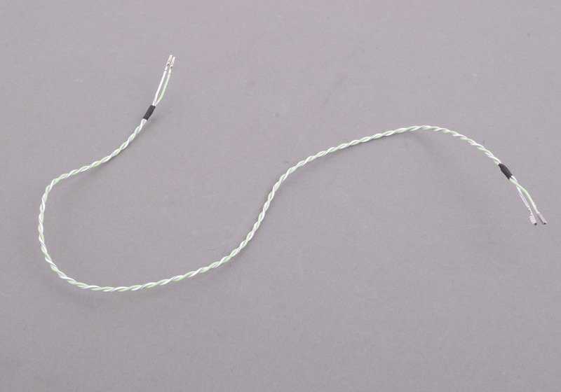 Cable Ethernet OEM 61119374919 para BMW G11, G12. Accesorio original BMW para sistemas electrónicos. Compatibilidad con modelos 730i, 730d, 730d xDrive, 725d. Original BMW.
