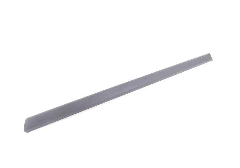 Moldura lateral puerta trasera izquierda OEM 51138208395 para BMW E38 728i, 730i, 730d, 725tds. Original BMW.