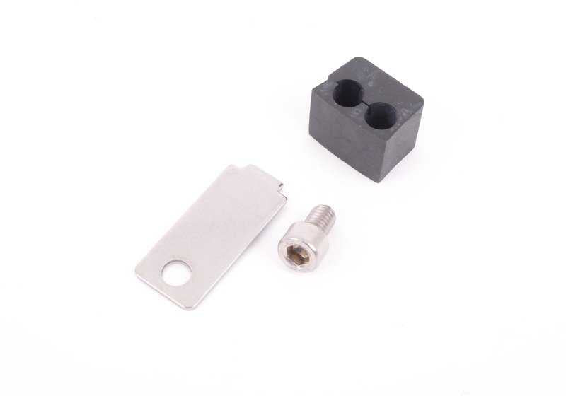 Soporte de línea de presión OEM 13537537321 para BMW E65 y E66. Original BMW.
