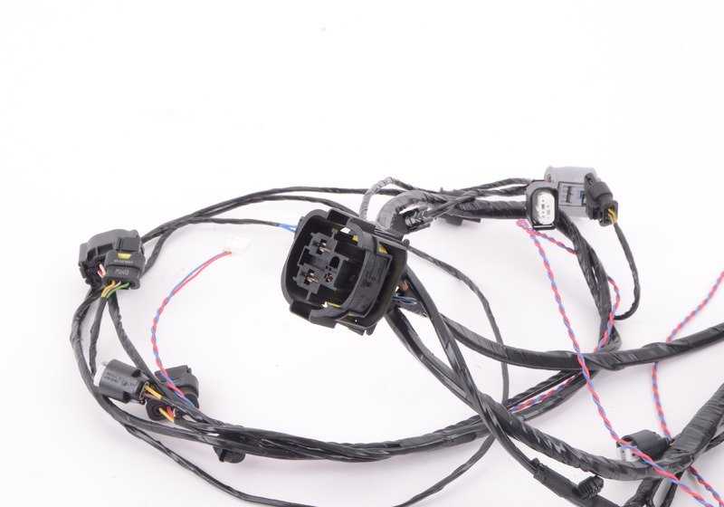 Cableado de reparación delantero derecho OEM 61129206220 para BMW E90, E91, E92, E93. Original BMW.