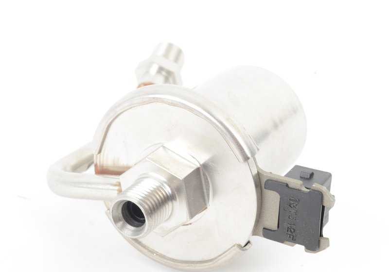 Válvula de ventilación del depósito OEM 13907514318 para BMW E46. Recambio original BMW.