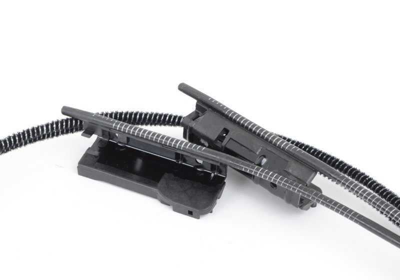 Cable de transmisión para techo solar OEM 54103456571 para BMW E83 (X3). Original BMW.