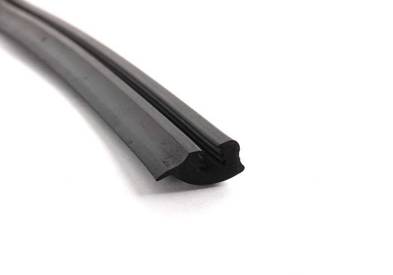 Rear left seal for BMW 3 Series E36 (OEM 51718202855). Original BMW