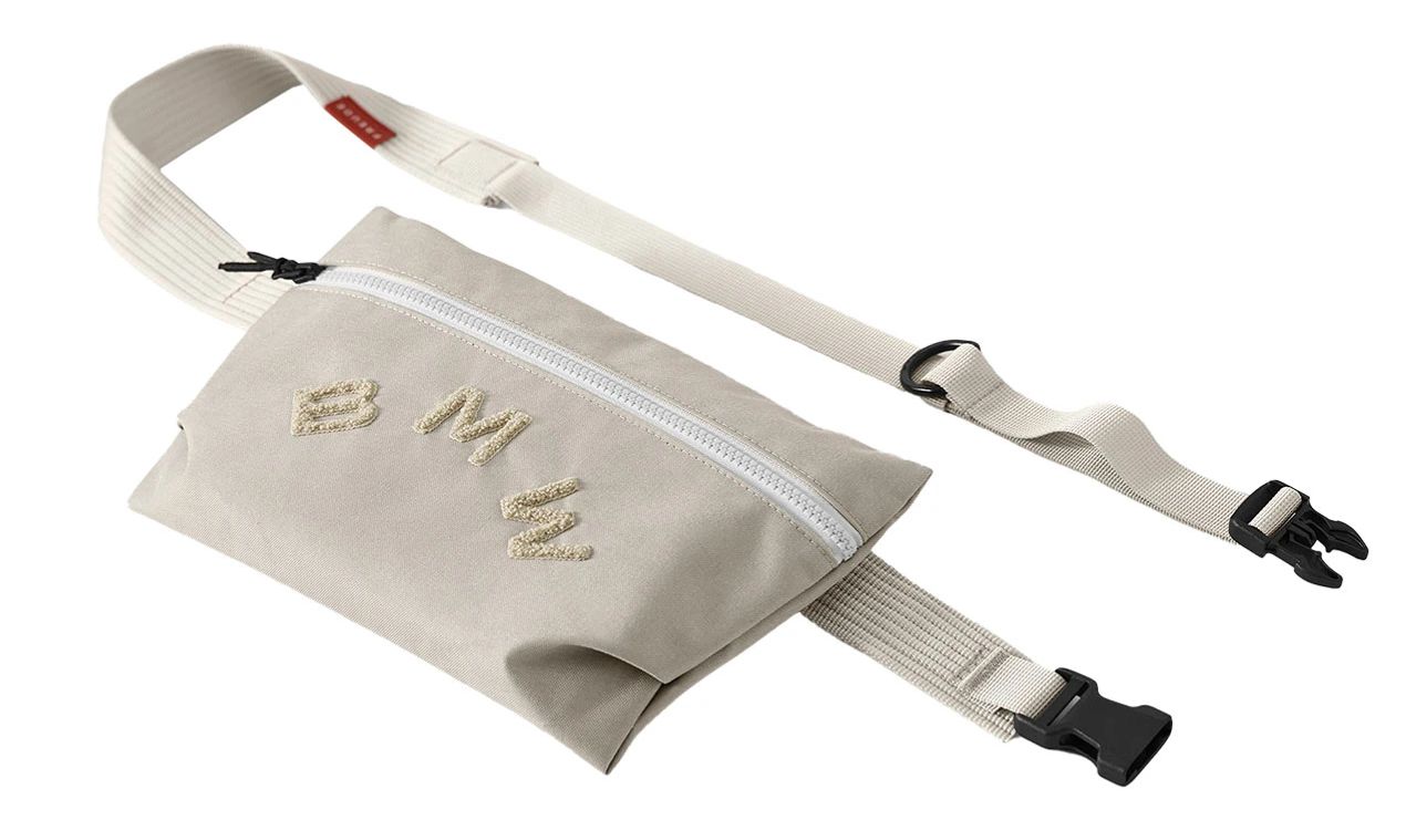 Bolso crossbody pequeño beige OEM 80225B5F640 para BMW. Válido para BMW. Original BMW.