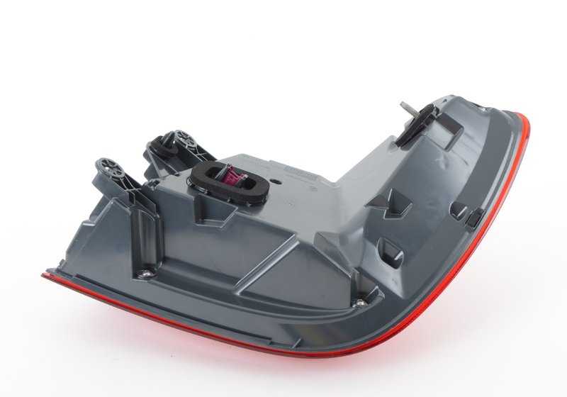 Piloto trasero izquierdo OEM 63217342965 para BMW G11 y G12. Luz trasera original para lateral de carrocería. Compatible únicamente con BMW Serie 7 G11 y G12. Producto original BMW.