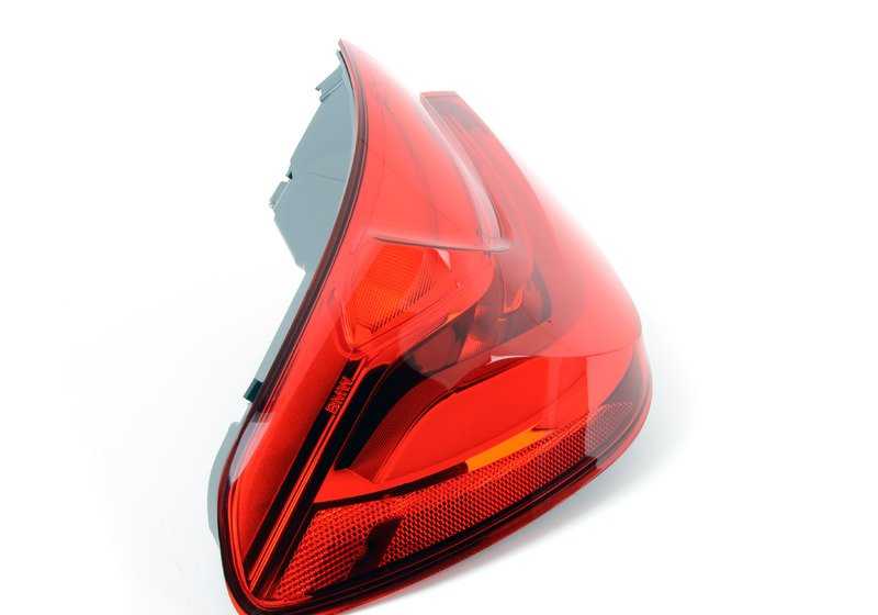 Piloto trasero izquierdo OEM 63217342965 para BMW G11 y G12. Luz trasera original para lateral de carrocería. Compatible únicamente con BMW Serie 7 G11 y G12. Producto original BMW.