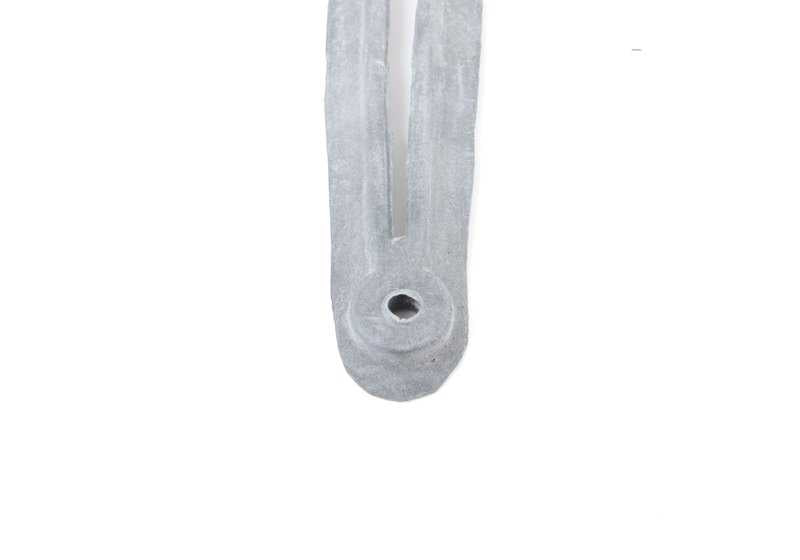 Junta de puerta OEM 51211843825 para BMW E24 628CSi y 630CS. Compatible con versiones manuales y automáticas de todos los años. Original BMW.