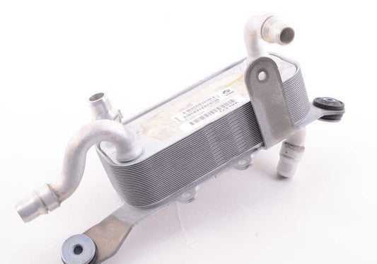 Enfriador de aceite del motor OEM 17217628058 para BMW F22, F87, F30, F32. Original BMW