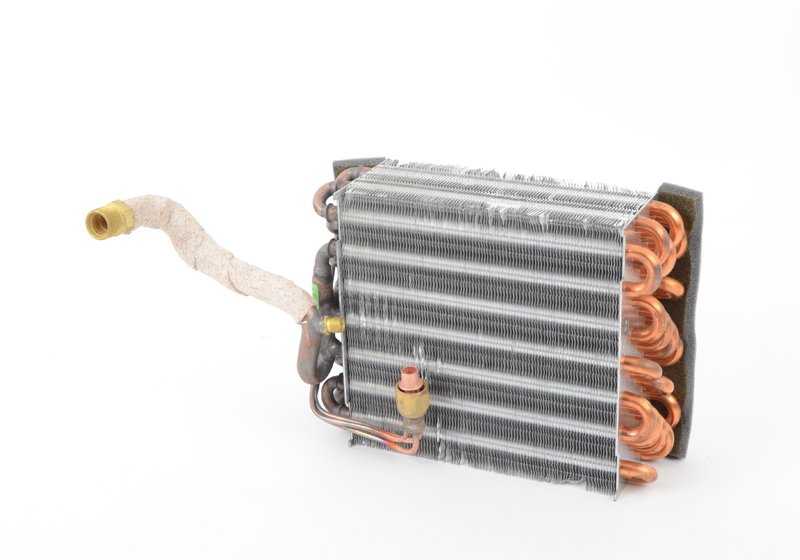 Evaporador de aire acondicionado OEM 64511372363 para BMW E28, E24. Repuesto original BMW.