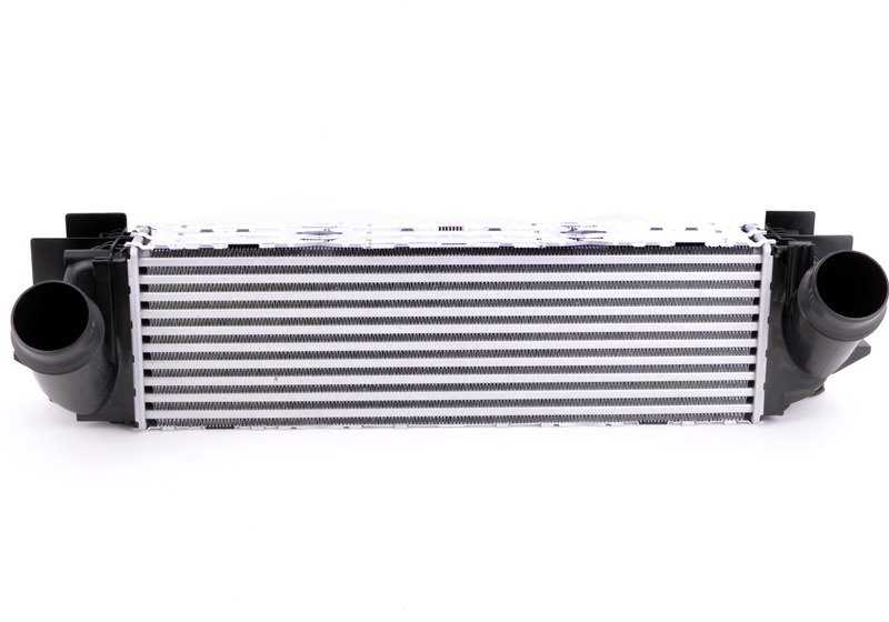 Intercooler OEM 17517823570 para BMW X3 (F25) y X4 (F26). Original BMW.