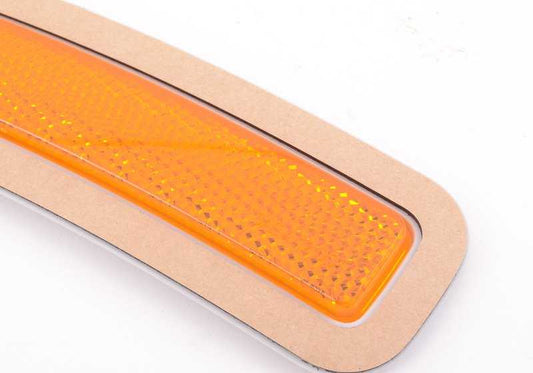 Catadióptrico lateral derecho OEM 63117295690 para BMW i3 (I01, I01N). Original BMW.