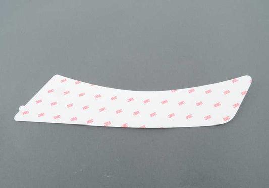 Película protetora para arco da roda externa esquerda para BMW F80, G82, G83 (OEM 51148067019). BMW originais.