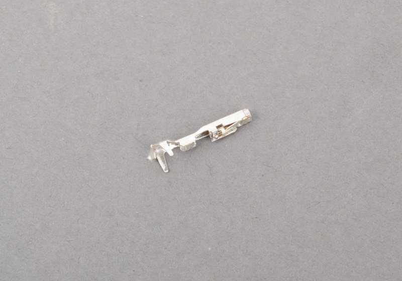 Electric Terminal OEM 12527545860 for BMW {E81, E82, E87, E87N, E88, F20, F20N, F21, F21N, E90, E90N, E91, E91N, E92, E92N, E93, E93N, F30, F30N, F31, F31N, F34, F34N , F35, f35n, g20, g20n, g21, g21n, g28n, g80, g80n, g81, g81n, f32, f32n, g26e