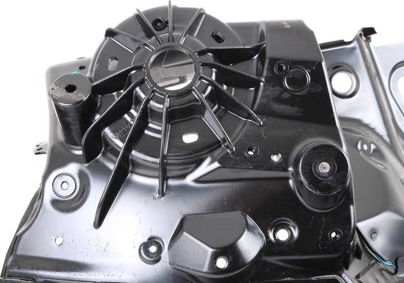 Revêtement intérieur de la roue avant gauche OEM 41107259359 pour BMW F10, F11, F06, F12, F13. BMW d'origine