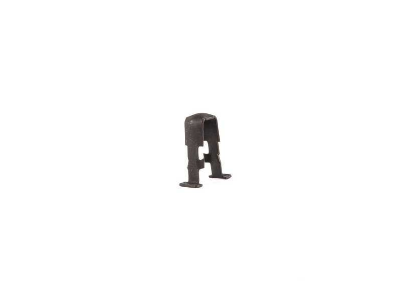 Clip de sujeción OEM 51438252477 para BMW E46. Pieza original BMW utilizada en reposabrazos delantero y trasero. Ideal para fijaciones interiores y recambios originales.