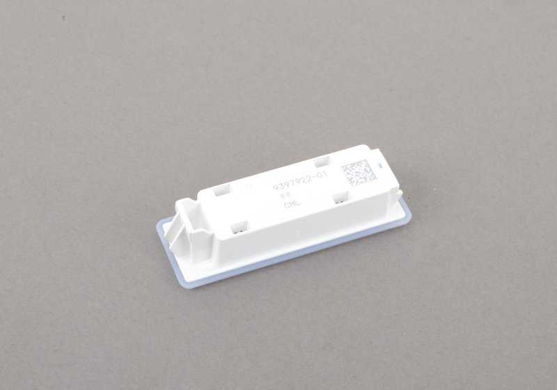 Luz interior LED OEM 63319397922 para BMW F40, F44, F90, F90N, G30, G30N, G31, G31N, G38, G38N, F06, F06N, F12, F12N, F13, F13N, G32, G32N, G11, G11N, G12, G12N, F92, F93, G14, G15, G16, F39, G01, G01N, G08, G08E, G02, G02N y MINI F60, F60N. Original
