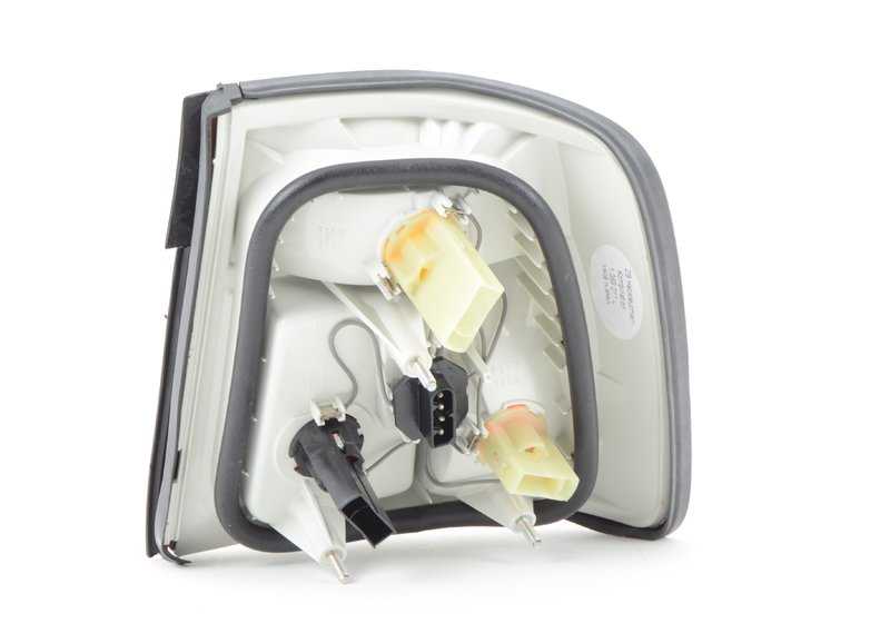 Piloto trasero izquierdo OEM 63211389011 para BMW E34. Original BMW.