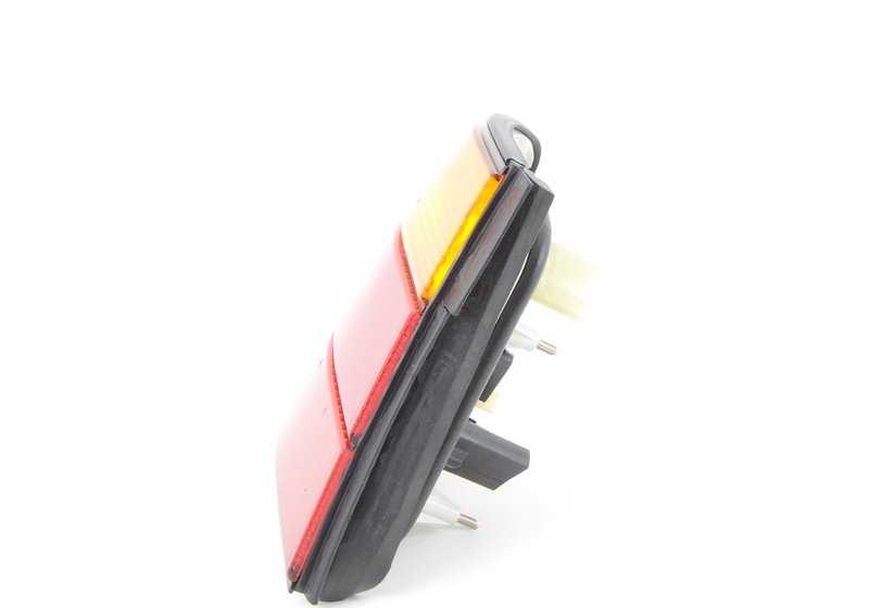 Piloto trasero izquierdo OEM 63211389011 para BMW E34. Original BMW.