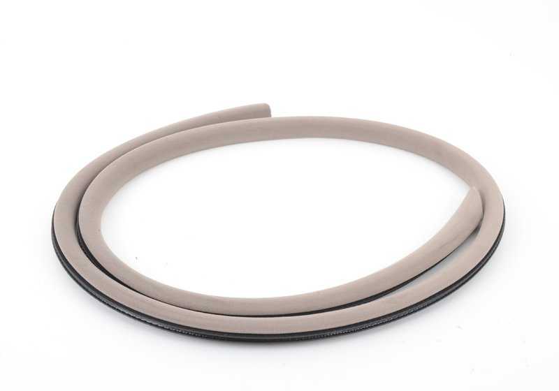 Protector lateral izquierdo entrada puerta OEM 51728124219 para BMW E31 {840i, 840Ci, 850i, 850Ci} con cambio manual y automático. Original BMW.