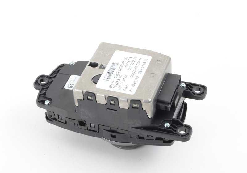Unidad de control OEM 65829206448 para BMW F07, F10, F11, F18, F01, F02, F04, F06, F12, F13, F25. Compatible con varios modelos 5, 6 y 7 Series y X3. Original BMW.