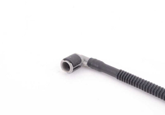 Lavando il tubo per la BMW X5 E70, X6 E70N, E71, E72 (OEM 6167161468). BMW originale