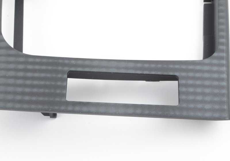 Bodenspeicherraum für BMW 3 E46 -Serie (OEM 51167052073). Original BMW