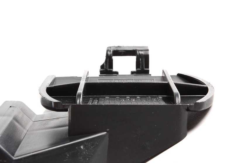 Soporte lateral derecho OEM 51127895644 para BMW Serie 3 E46. Pieza original BMW. Ideal para reparar o sustituir el soporte de la carrocería lateral derecha.