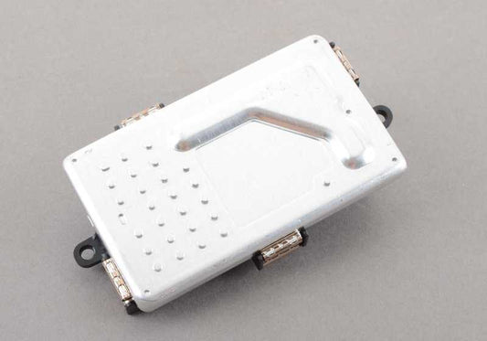 Regulador de ventilador OEM 64119355981 para BMW F07, F10, F11, F06, F12, F13, F01, F02, F04, G12. Compatible con múltiples versiones y motorizaciones. Original BMW.