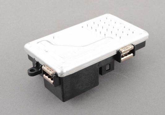 Regulador de ventilador OEM 64119355981 para BMW F07, F10, F11, F06, F12, F13, F01, F02, F04, G12. Compatible con múltiples versiones y motorizaciones. Original BMW.