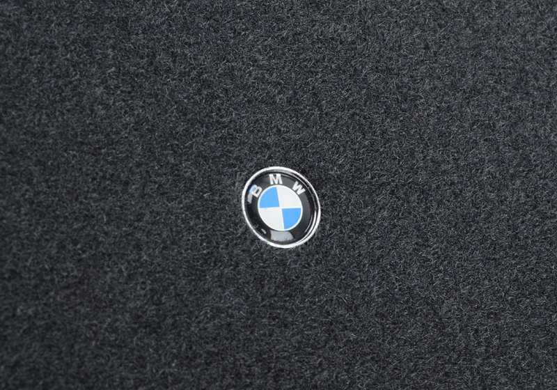 Alfombrillas de moqueta anthrazit OEM 51471887136 para BMW E21 {315,316,316i,318,318i,320} todos los modelos. Recambio original BMW.