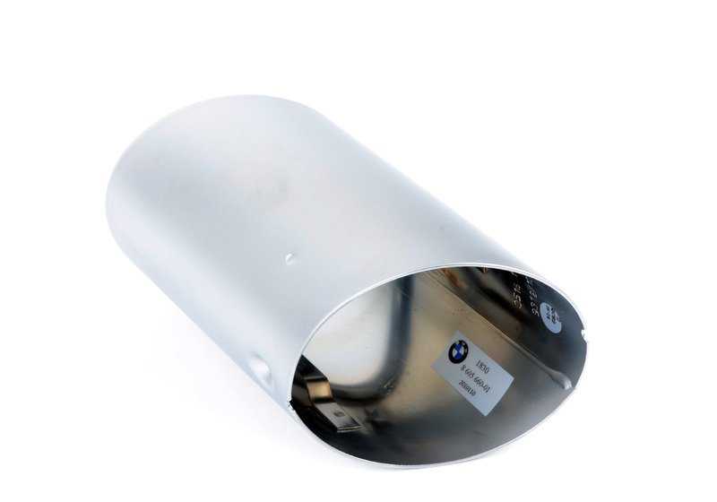 Embellecedor de escape OEM 18308605660 para BMW F25, F26. Original BMW.